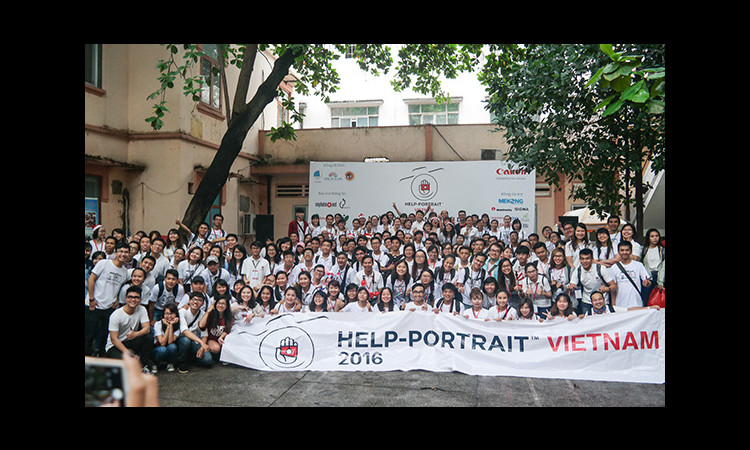 “Help – Portrait Việt Nam 2017”: Chương trình hoạt động thiện nguyện đầy ý nghĩa cho cộng đồng