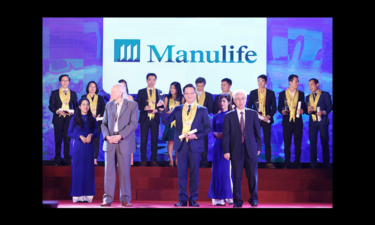 Lần thứ 9 Manulife Việt Nam nhận giải thưởng về “Dịch vụ Bảo hiểm Nhân thọ Tốt nhất”