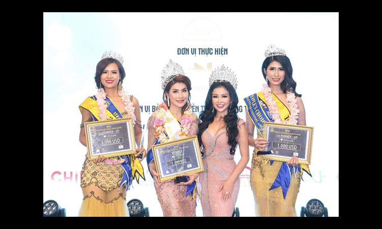 Trong vai trò trưởng ban tổ chức, Hoa hậu Janny Thủy Trần góp phần đưa cuộc thi Hoa hậu Đại sứ Hoàn vũ Người Việt 2018 thành công tốt đẹp